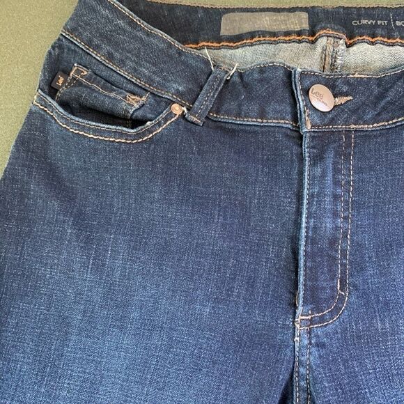 Lee curvy fit boot cut approximately 29/30.5 - Picture 4 of 11